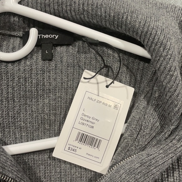 Theory Quarter-Zip Mock Neck Sweater in Wool-Cashmere - Picture 4 of 4